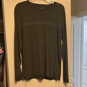 Men's Patagonia long sleeve merino wool Shirt